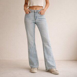 a loves a Light Wash Boot Cut High Rise Jeans Women 27